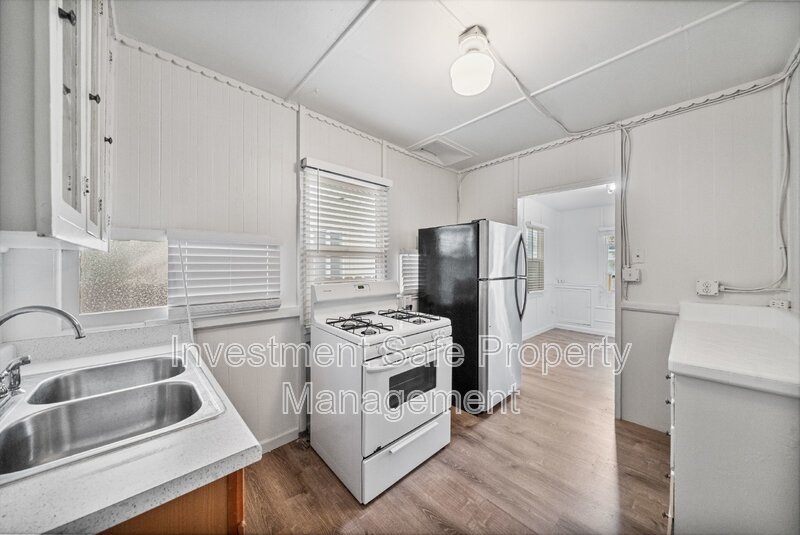 San Diego North Park - Detached Bungalow Move in Special  1 bed / 1 ba w/ Yard and Bonus Room property image