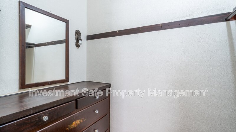 Balboa/North Park Large Studio w/ A/C and On-site Laundry - Amazing Location in Unique Complex property image