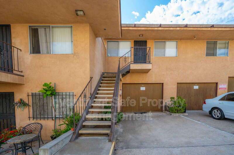Chula Vista Large Upstairs 1 Bed / 1 ba. Refreshed and Ready for move-in property image