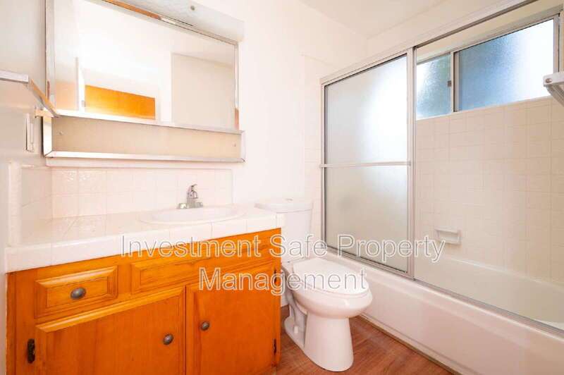 Chula Vista Large Upstairs 1 Bed / 1 ba. Refreshed and Ready for move-in property image