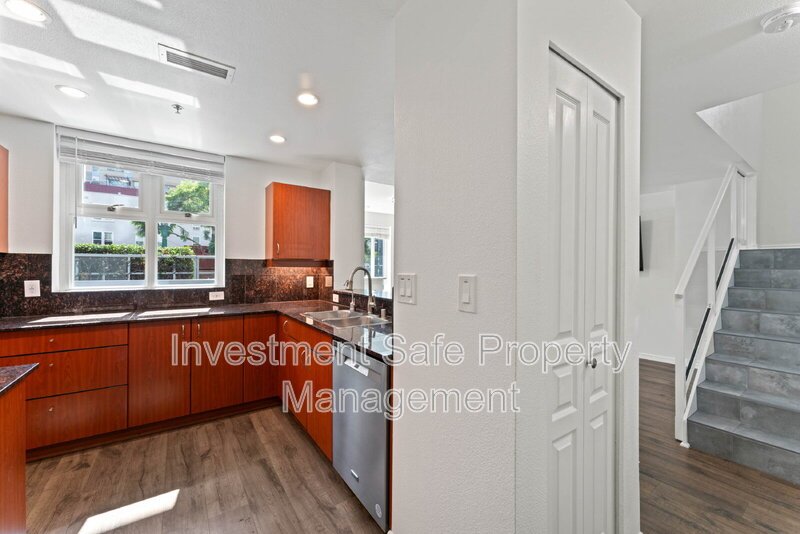 San Diego- Downtown- La Vita – Little Italy Condo- Townhome Style for Rent property image