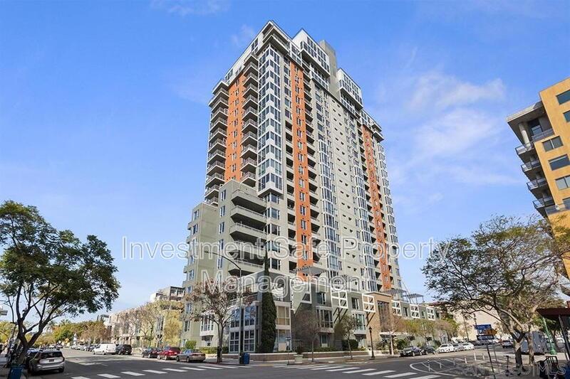 San Diego- Downtown- La Vita – Little Italy Condo- Townhome Style for Rent property image