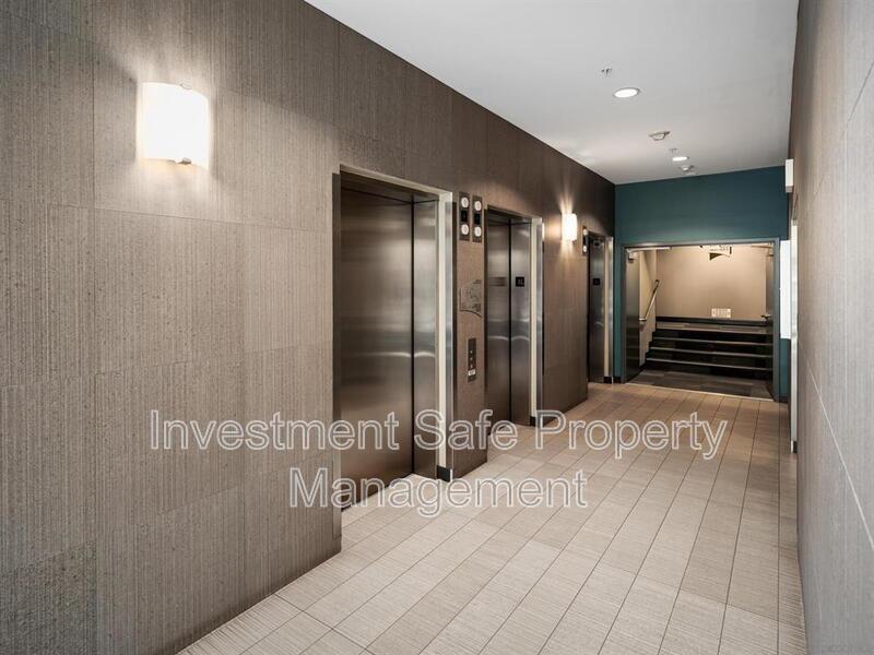 San Diego- Downtown- La Vita – Little Italy Condo- Townhome Style for Rent property image