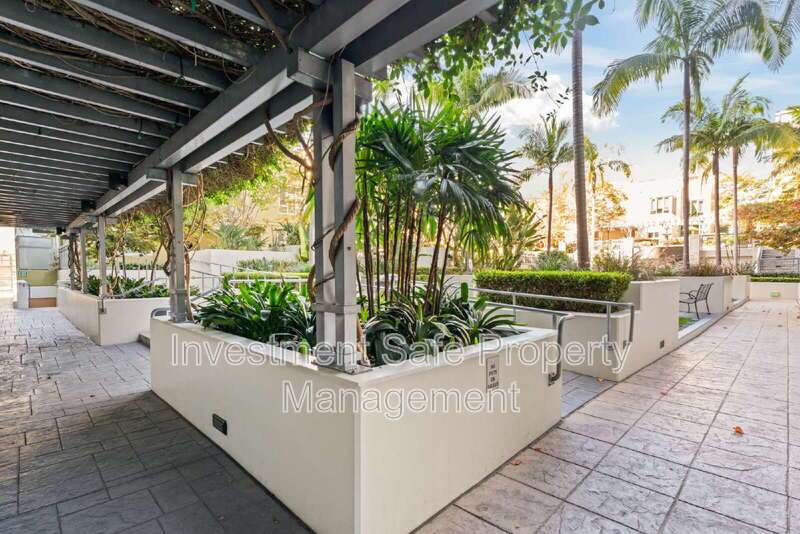 San Diego- Downtown- La Vita – Little Italy Condo- Townhome Style for Rent property image