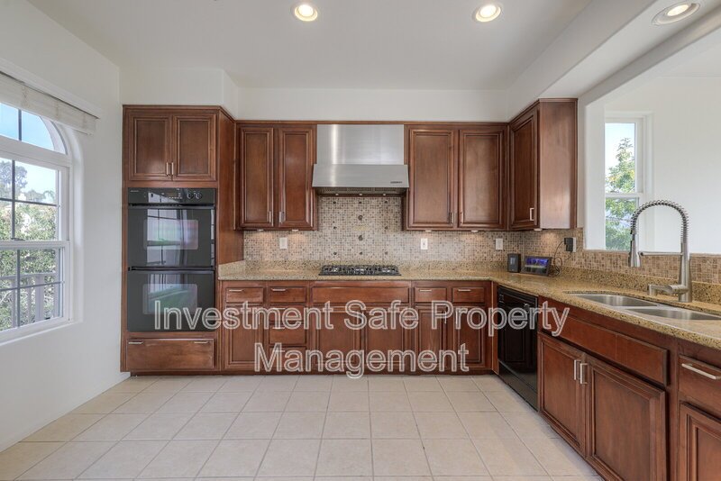 Highland Ranch Spring Valley 2-story 3 bd / 3.5 ba Home w Garage, Yard + MORE! property image