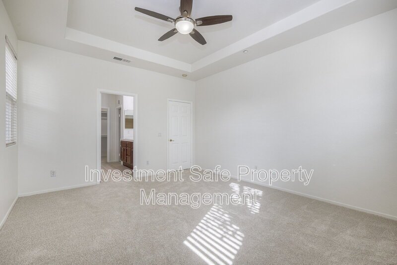 Highland Ranch Spring Valley 2-story 3 bd / 3.5 ba Home w Garage, Yard + MORE! property image