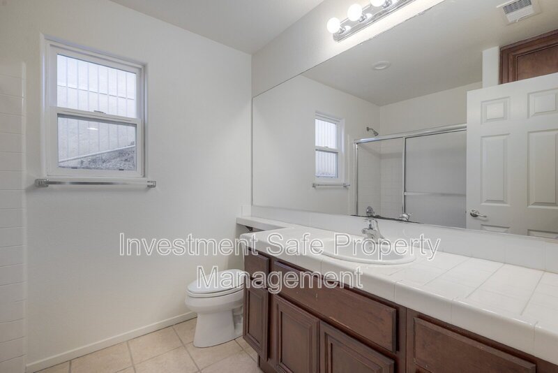 Highland Ranch Spring Valley 2-story 3 bd / 3.5 ba Home w Garage, Yard + MORE! property image