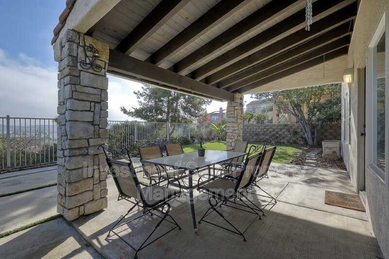 Highland Ranch Spring Valley 2-story 3 bd / 3.5 ba Home w Garage, Yard + MORE! property image